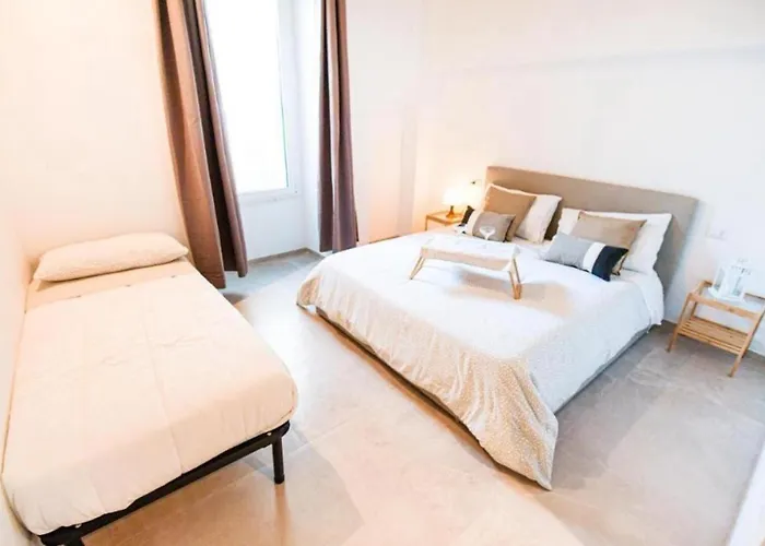 Urban Flat Garibaldi - Timesrl * Бари